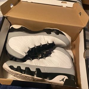 Retro Jordan 9 Barons sz13